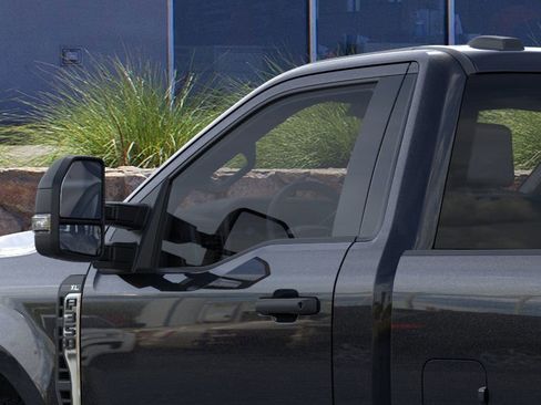 New 2026 Ford F350 XL w/ XL Chrome Package image 20