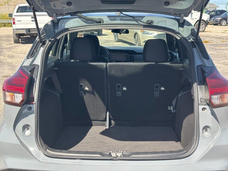 Used 2024 Nissan Kicks SR FWD image 11