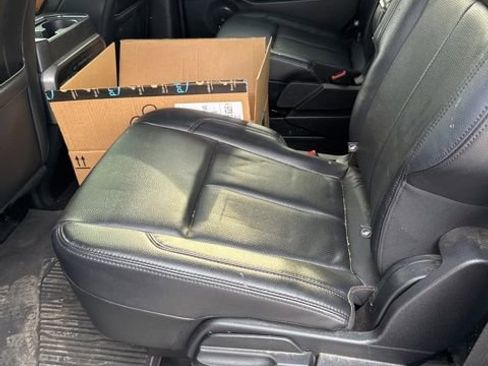 Certified 2021 Ford Expedition XLT image 7