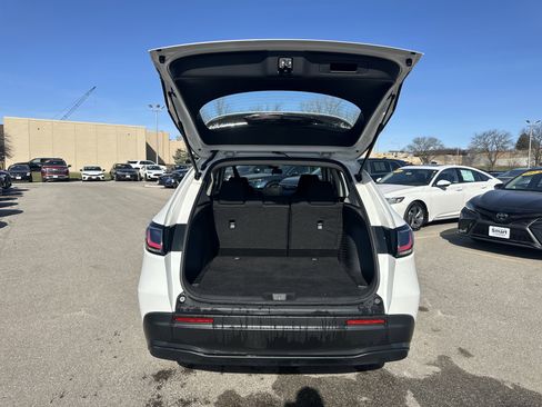 Certified 2023 Honda HR-V LX image 10