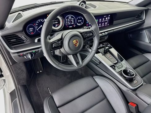Certified 2025 Porsche 911 Turbo S AWD/4WD image 4