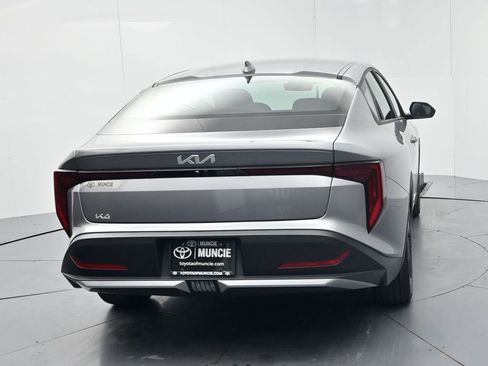 Used 2025 Kia K4 EX FWD image 7