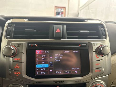 Used 2012 Toyota 4Runner SR5 image 18