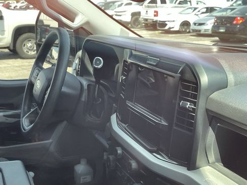 Used 2025 Ford F350 4x4 Regular Cab Super Duty image 11