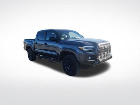 Used 2021 Toyota Tacoma Limited w/ Nightshade Package image 3