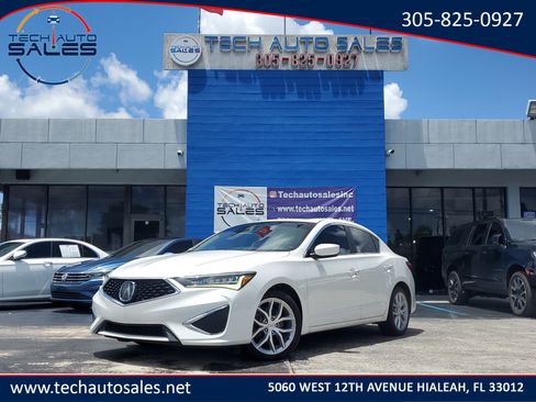 Used 2019 Acura ILX image 1