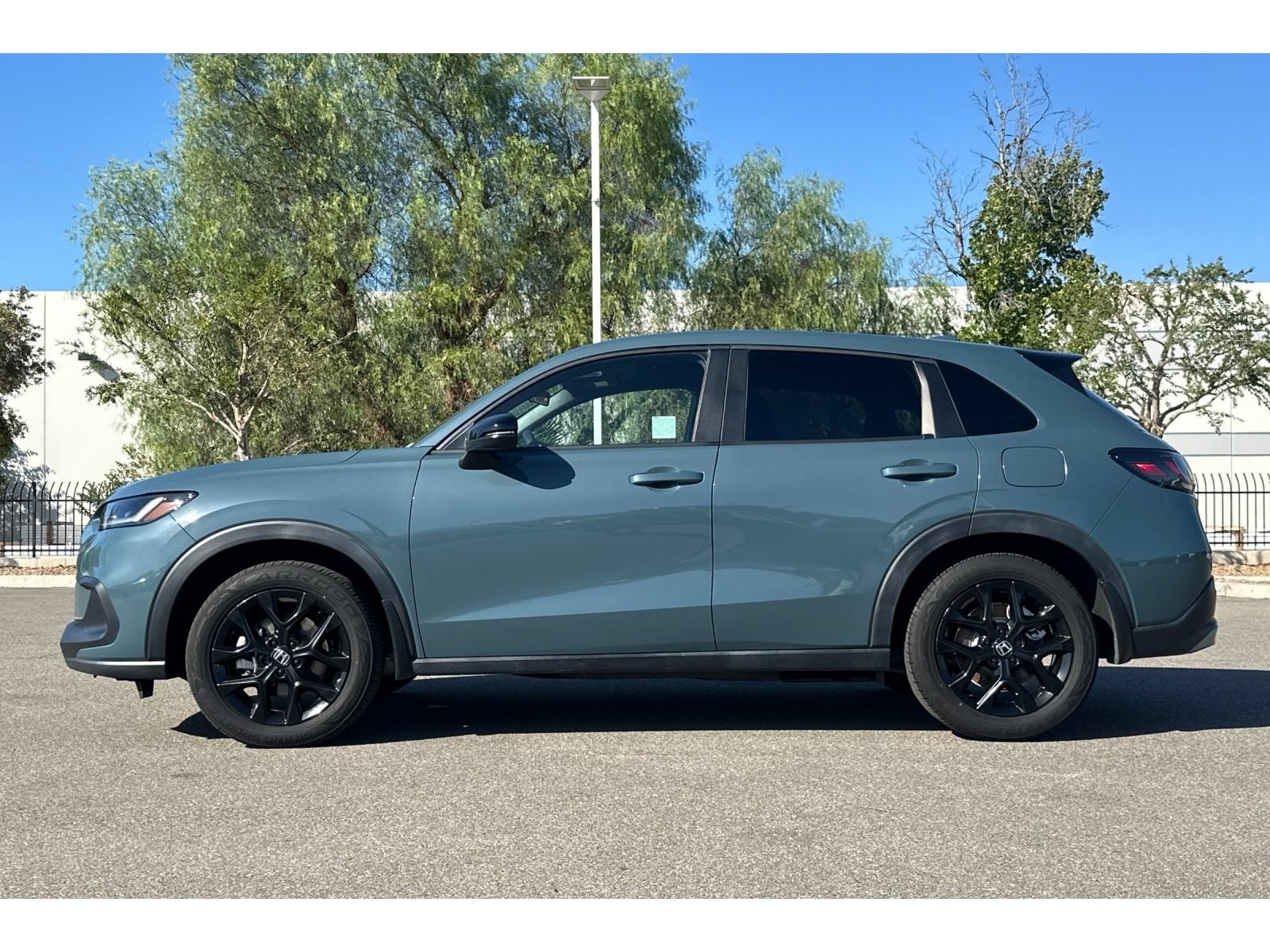 Used 2024 Honda HR-V Sport image 2