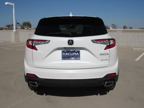 New 2026 Acura RDX SH-AWD image 7