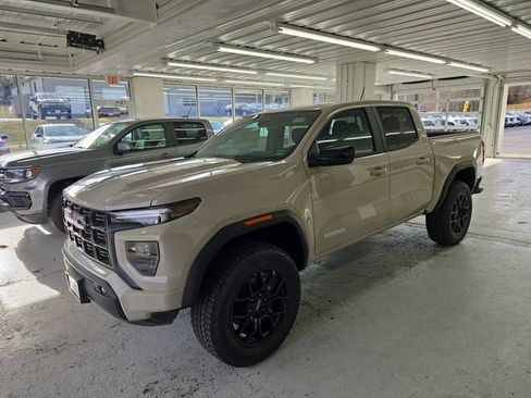 New 2026 GMC Canyon Elevation w/ Convenience Package image 4