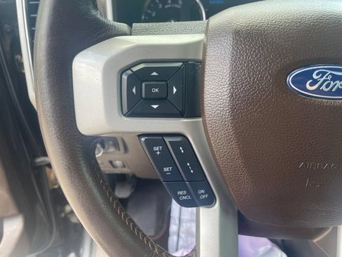 Used 2022 Ford F350 King Ranch w/ King Ranch Ultimate Package AWD/4WD image 22