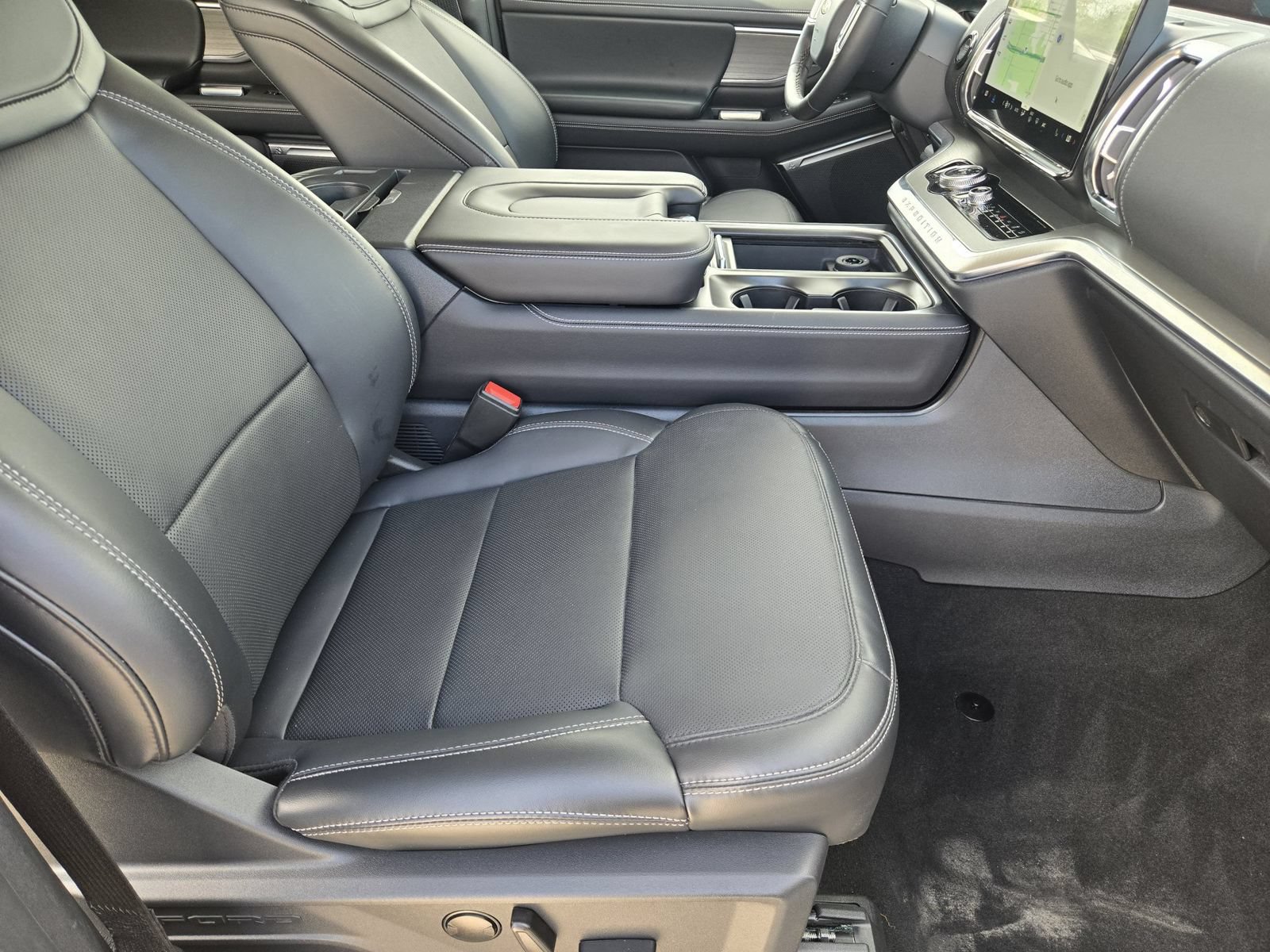 Used 2026 Ford Expedition Max Platinum AWD/4WD image 14