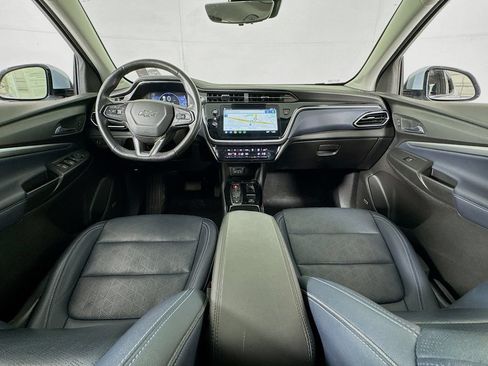 Used 2023 Chevrolet Bolt EUV Premier w/ Sun & Sound Package FWD image 25