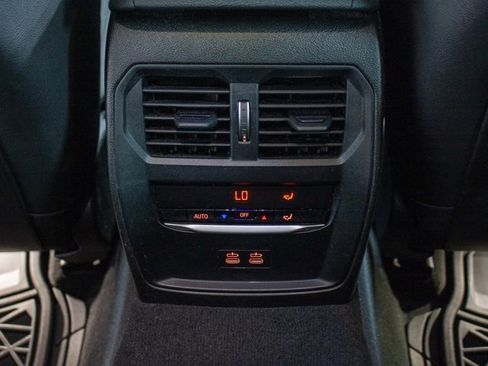 Used 2021 BMW 330i Sedan w/ Convenience Package image 7