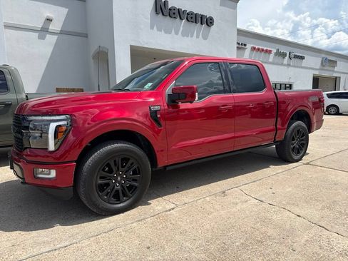 Used 2025 Ford F150 Platinum w/ FX4 Off-Road Package AWD/4WD image 1