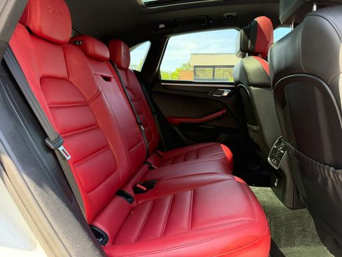 Used 2020 Porsche Macan GTS AWD/4WD image 14