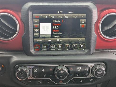 Used 2020 Jeep Wrangler Unlimited Rubicon image 16