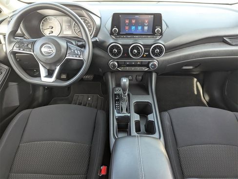 Used 2023 Nissan Sentra S image 16