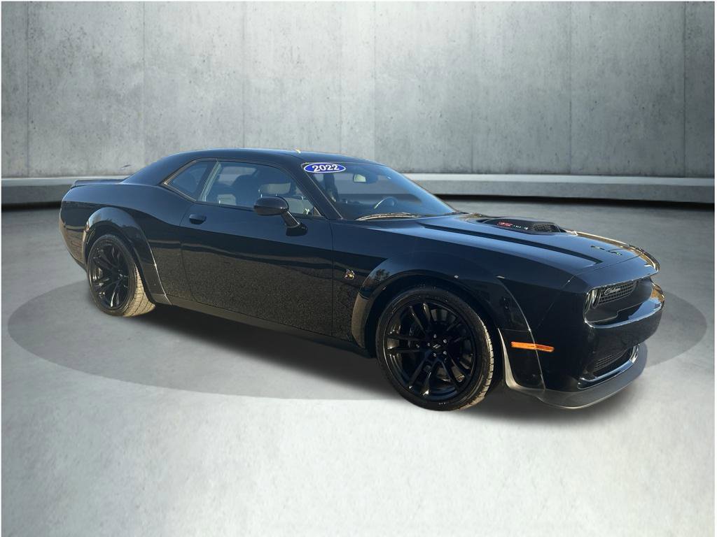 Used 2022 Dodge Challenger R/T Scat Pack RWD image 9