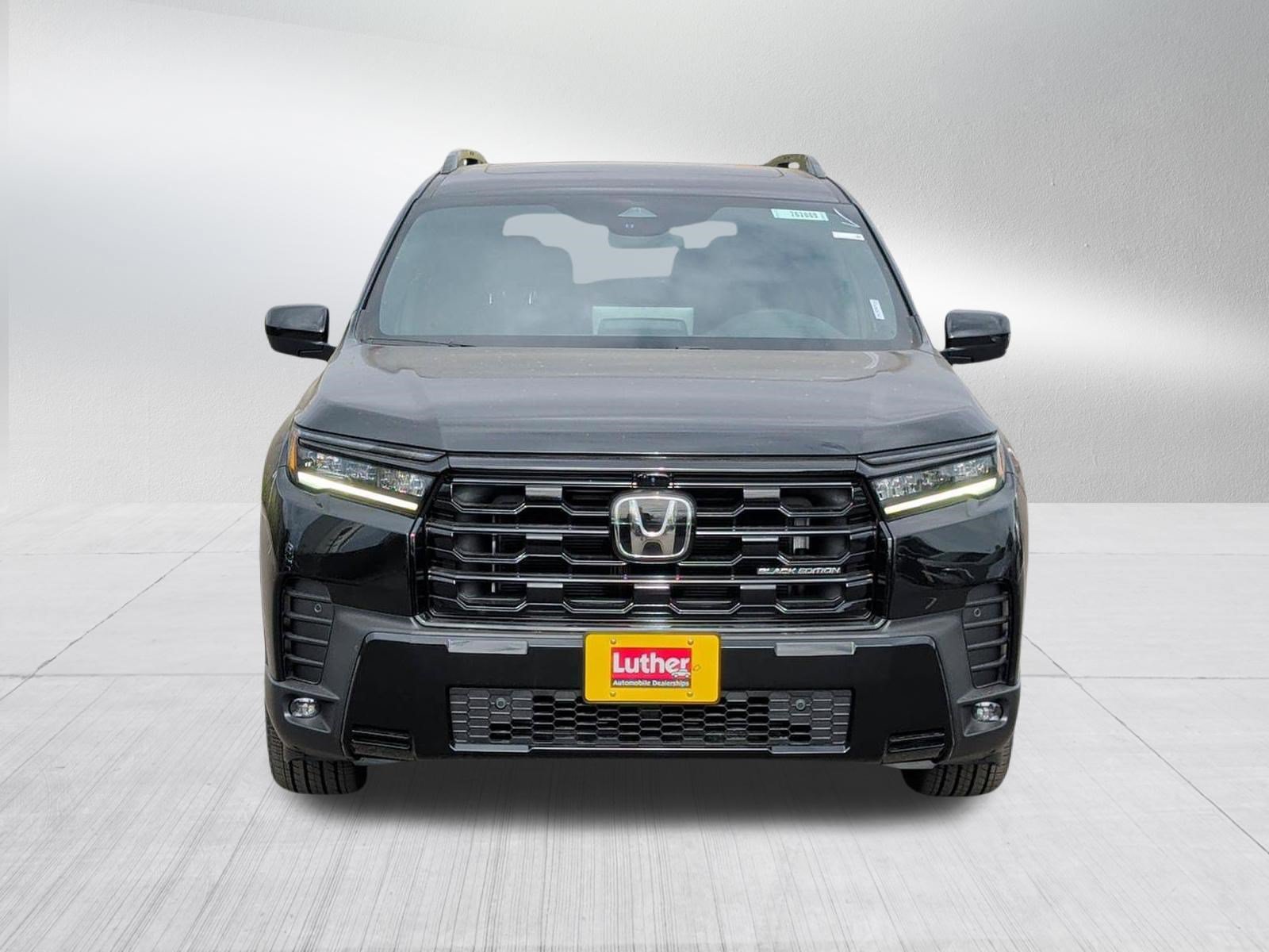 New 2026 Honda Pilot Black Edition image 2