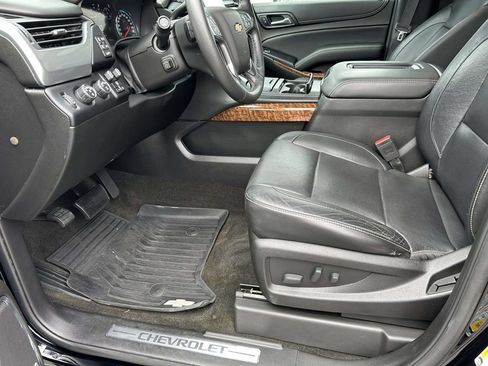 Used 2017 Chevrolet Tahoe Premier AWD/4WD image 21