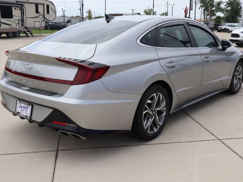 Used 2022 Hyundai Sonata SEL FWD image 5