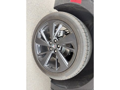 Used 2025 Buick Envision Sport Touring AWD/4WD image 13