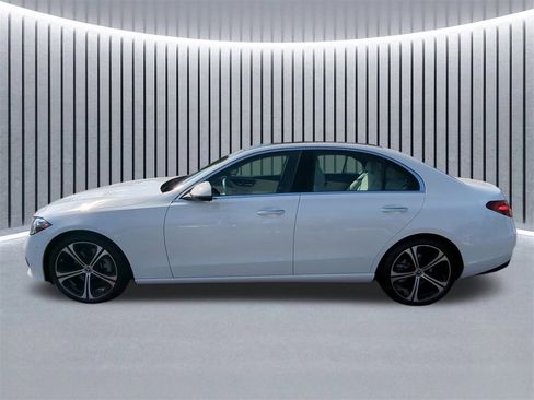 Used 2023 Mercedes-Benz C 300 Sedan image 8