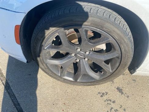 Used 2023 Chrysler 300 S image 10