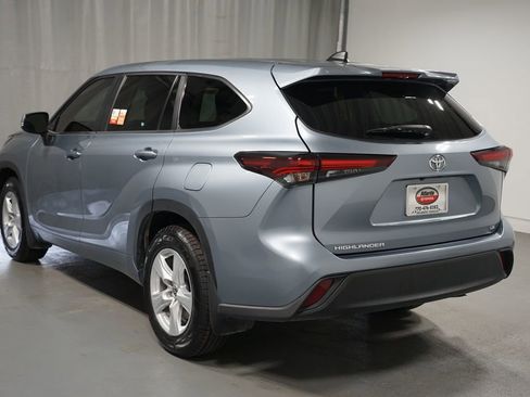 Certified 2024 Toyota Highlander LE image 6