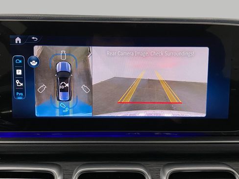 New 2026 Mercedes-Benz GLS 450 4MATIC image 25