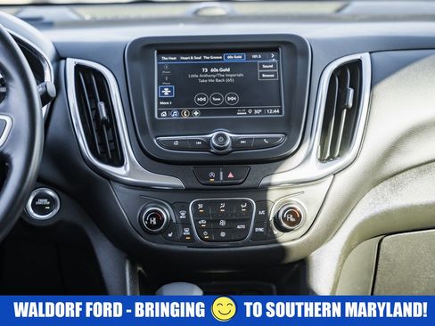 Used 2022 Chevrolet Equinox LT image 24