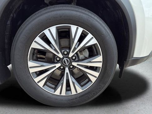 Certified 2023 Nissan Rogue SV AWD/4WD image 22