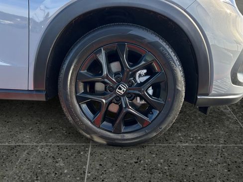 Used 2024 Honda HR-V Sport image 9