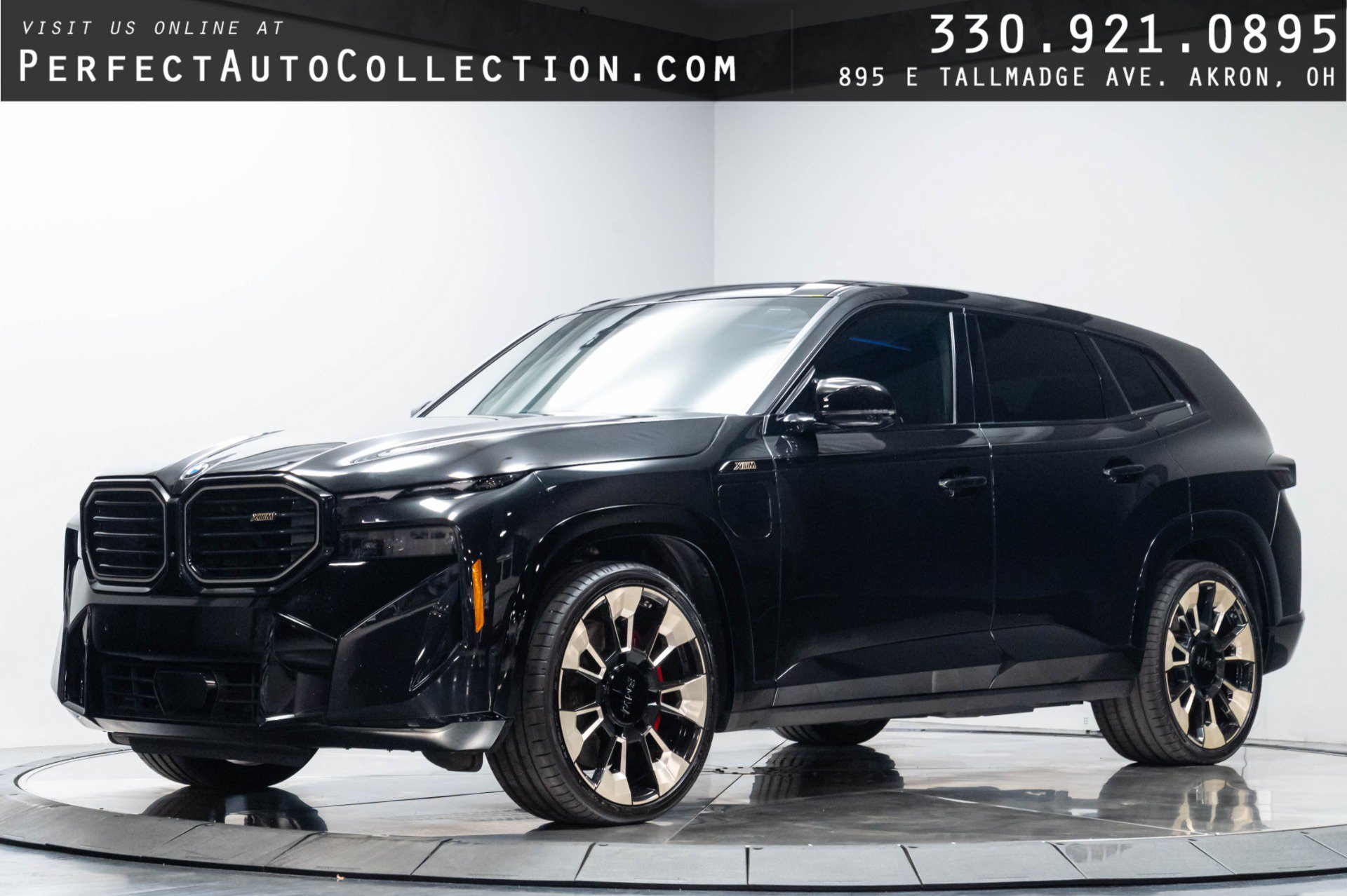 Used 2023 BMW XM w/ M Driver's Package AWD/4WD image 1