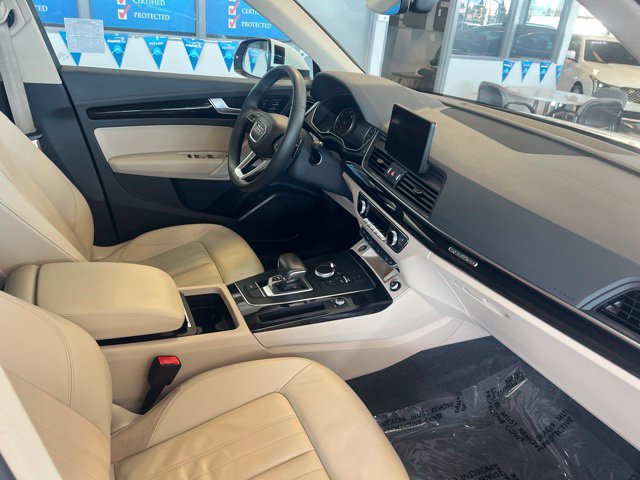 Used 2018 Audi Q5 2.0T Premium Plus w/ Premium Plus Package AWD/4WD image 18
