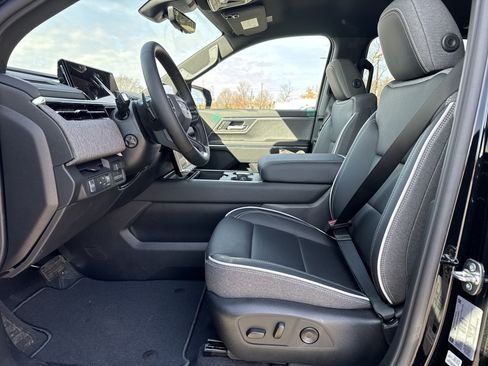New 2026 GMC Sierra EV Elevation w/ Premium Package AWD/4WD image 16
