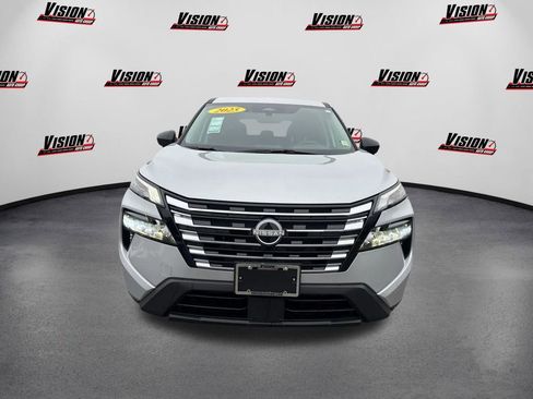 Certified 2025 Nissan Rogue S image 2