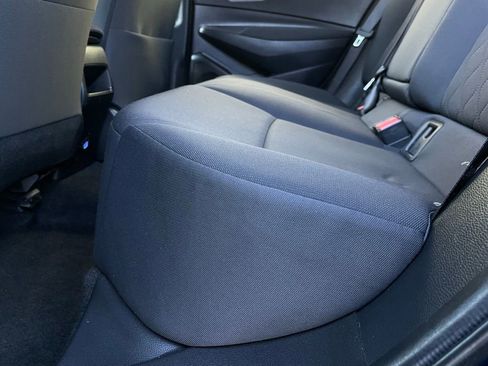 Used 2020 Toyota Corolla LE image 39