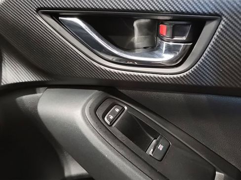 Used 2024 Subaru Crosstrek 2.5i Limited w/ Popular Package #3A image 18