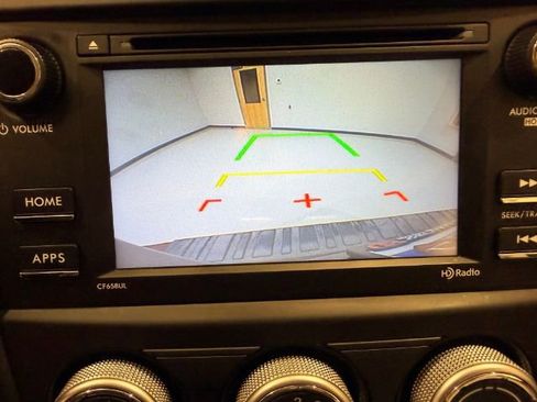 Used 2017 Subaru Forester 2.5i AWD/4WD image 23