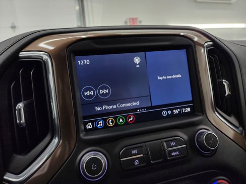 Used 2022 Chevrolet Silverado 2500 High Country w/ Safety Package II image 59