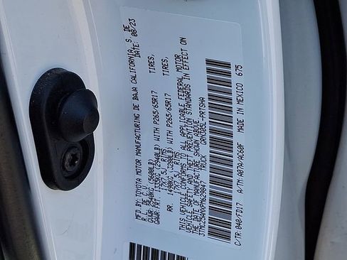 Certified 2023 Toyota Tacoma TRD Sport AWD/4WD image 26