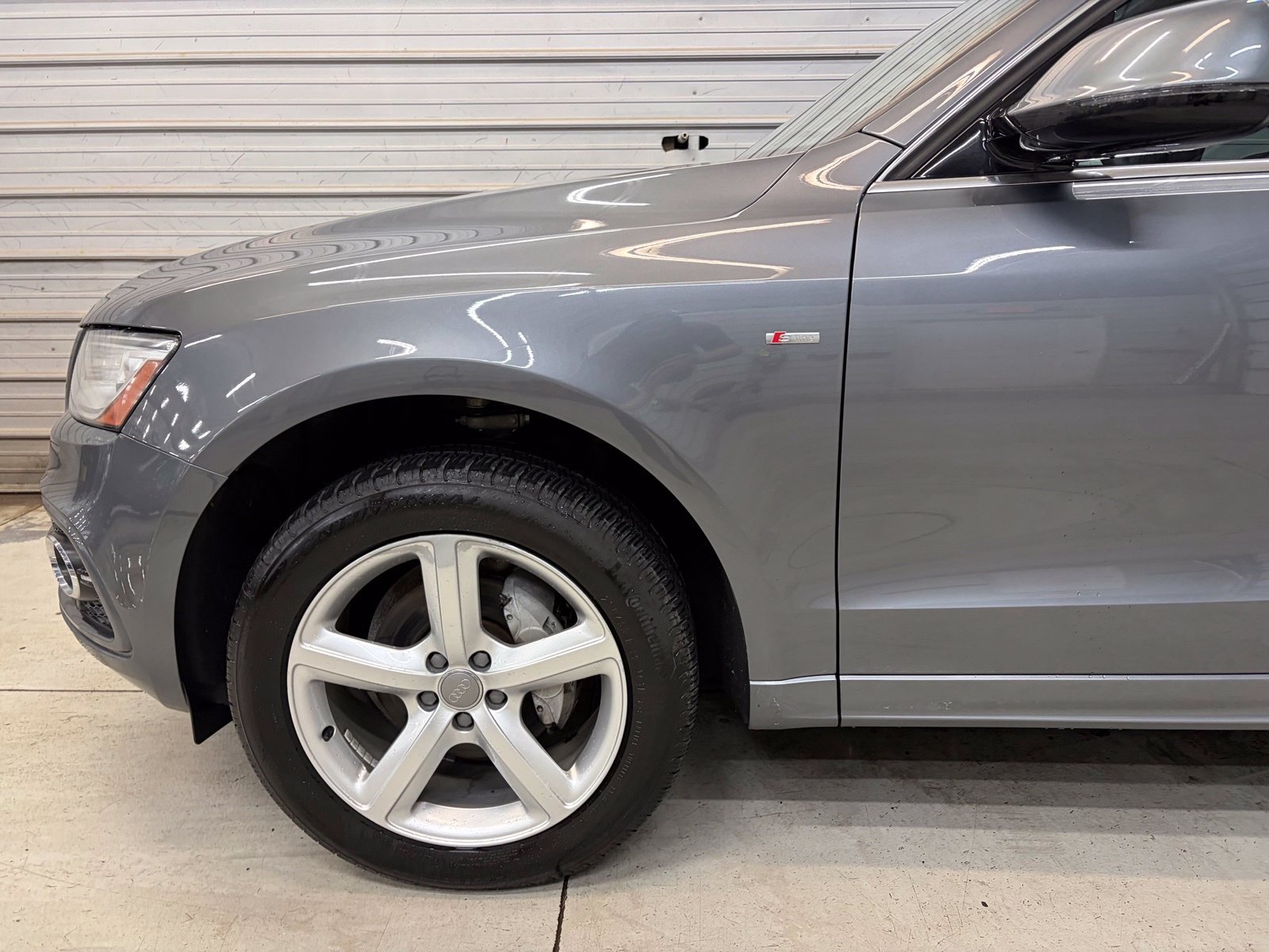 Used 2017 Audi Q5 2.0T Premium Plus w/ Technology Package AWD/4WD image 4