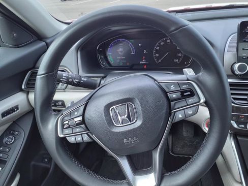Used 2022 Honda Accord Touring image 23