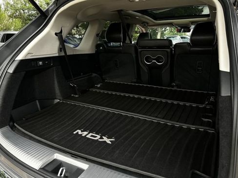 Used 2022 Acura MDX SH-AWD w/ Advance Package image 32