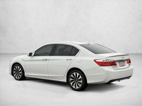 Used 2015 Honda Accord Touring image 7
