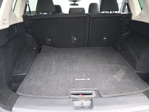 Certified 2024 Nissan Rogue S FWD image 11