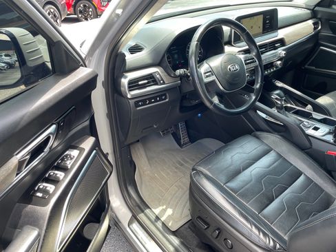 Used 2021 Kia Telluride SX w/ SX Prestige Package AWD/4WD image 8