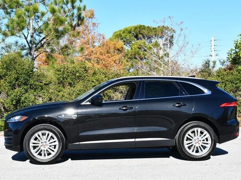 Used 2018 Jaguar F-PACE Prestige image 26