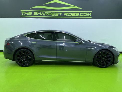 Used 2015 Tesla Model S 85D AWD/4WD image 9